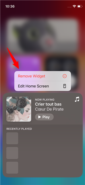 Open the menu of an interactive widget on iOS 17