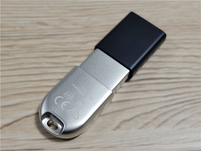 The USB memory stick looks good and seems durable