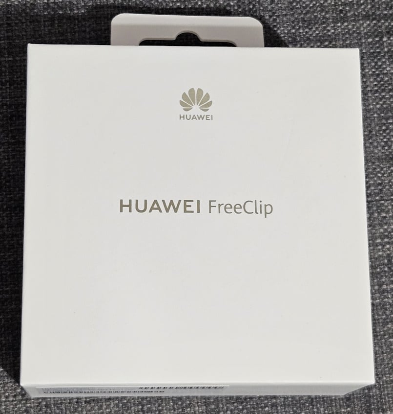 The packaging for HUAWEI FreeClip