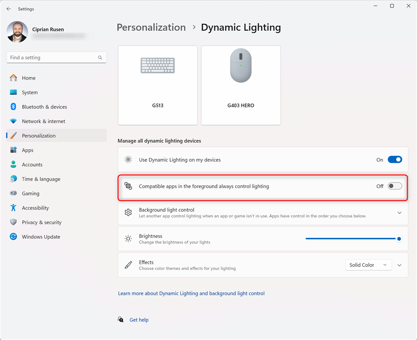 Compatible apps in the foreground always control lighting