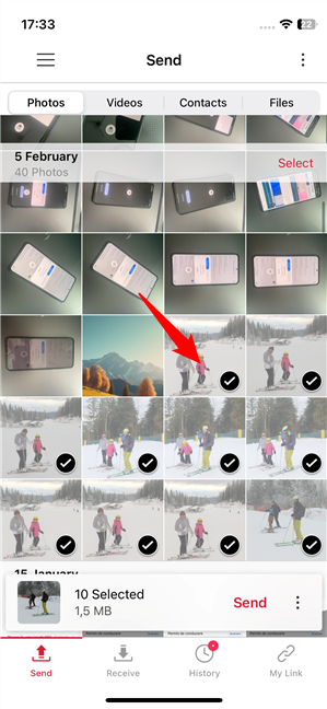 Selecting photos in the Send Anywhere app