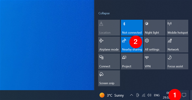 The Nearby sharing quick action in Windows 10