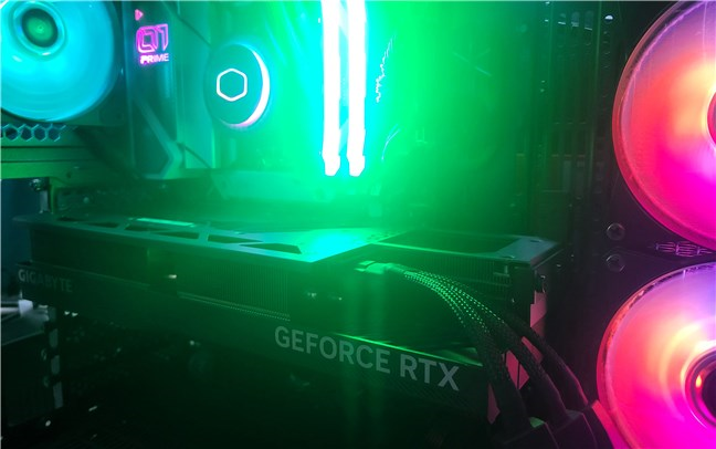 The GIGABYTE GeForce RTX 4080 SUPER focuses on performance rather than aesthetics