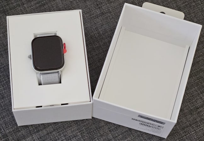 Unboxing the HUAWEI WATCH FIT 3