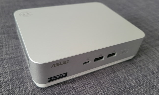 A perspective of the ASUS NUC 14 PRO+