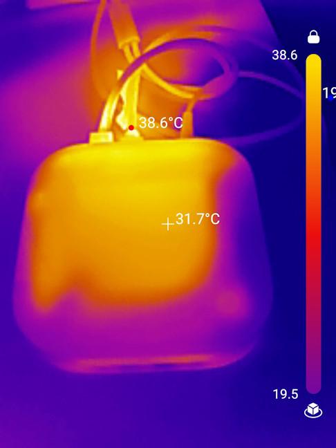 ASUS NUC 14 Pro AI+ doesn't heat up a lot