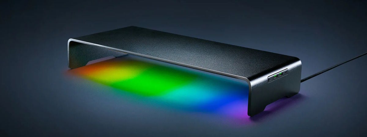 Razer Monitor Stand Chroma review: Great looks, but not for every monitor