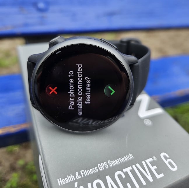 There are only two buttons on this smartwatch