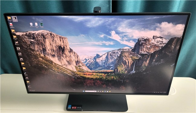The monitor looks solid and has an understated design