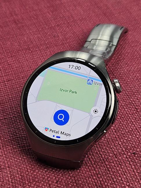 HUAWEI WATCH 5 offers support for offline maps