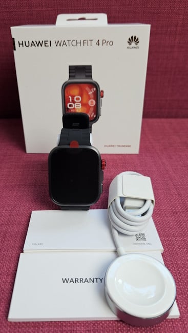 HUAWEI WATCH FIT 4 Pro comes with a new charging cradle