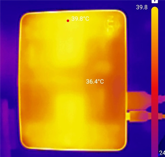 Thermal imaging of the ASUS NUC 15 Pro Plus in heavy workloads