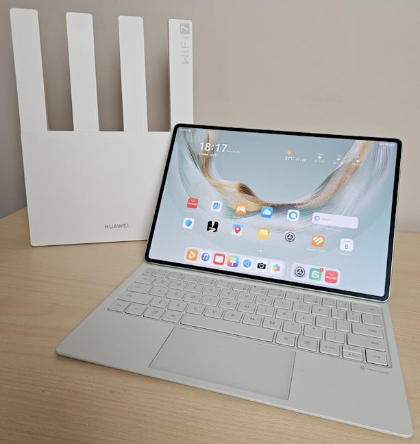 I tested the tablet alongside HUAWEI WiFi BE3