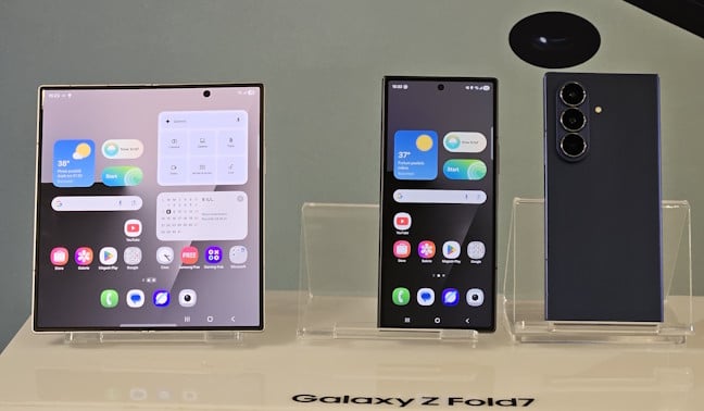 You can enjoy a large screen and a thinner smartphone
