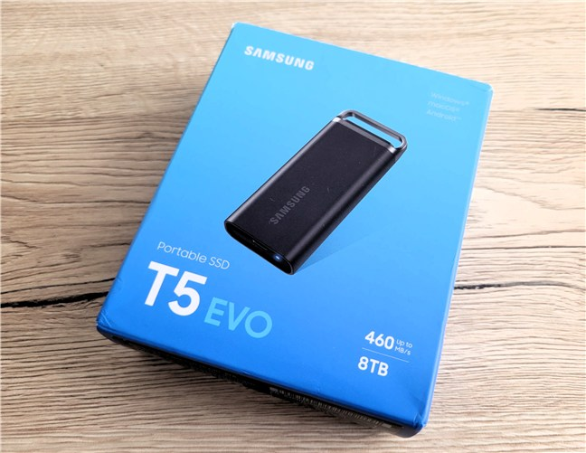 What the packaging of the Samsung T5 Evo looks like