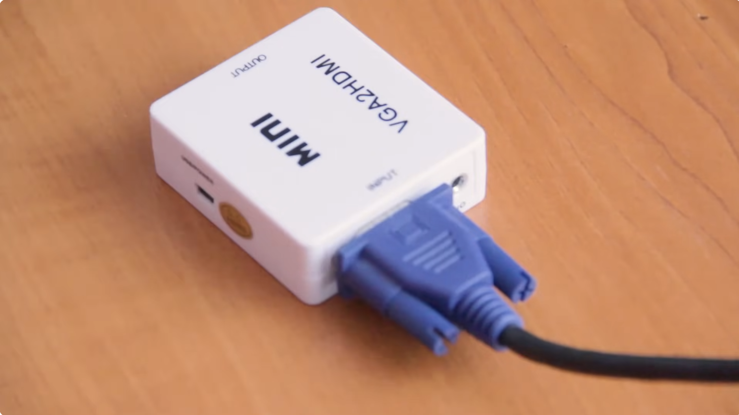 blue vga cable connected to adapter
