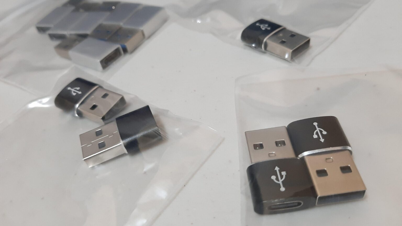 What Is A Bluetooth Dongle? A Simple Guide For Beginners