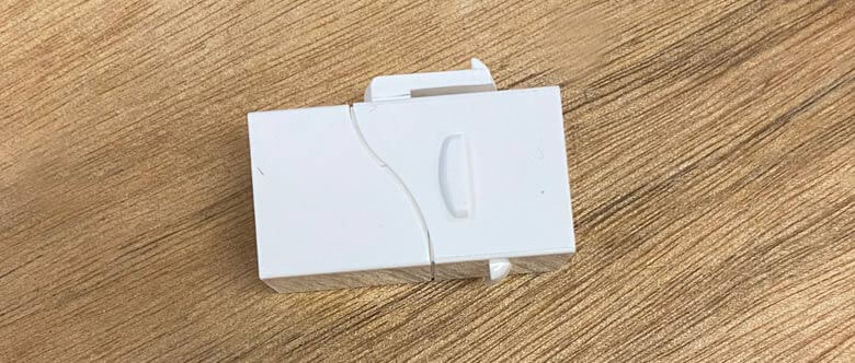 white ethernet coupler