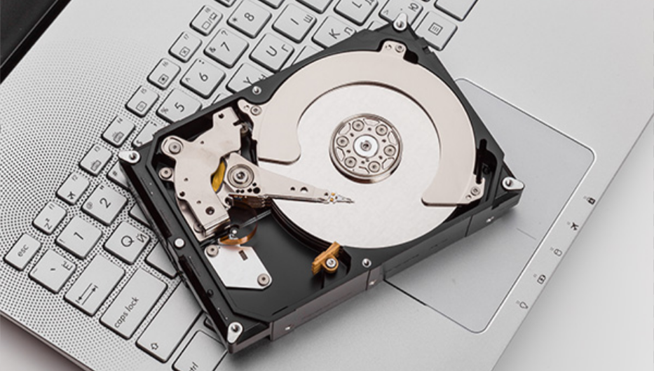 How to Change “Turn Off Hard Disk After” Idle Time in Windows 11 (And When It Actually Matters)