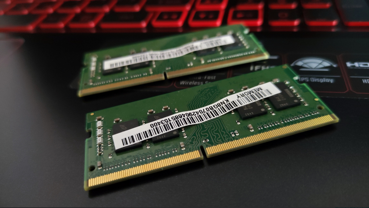 What Is the Difference Between Single Channel and Dual Channel RAM and Does It Matter