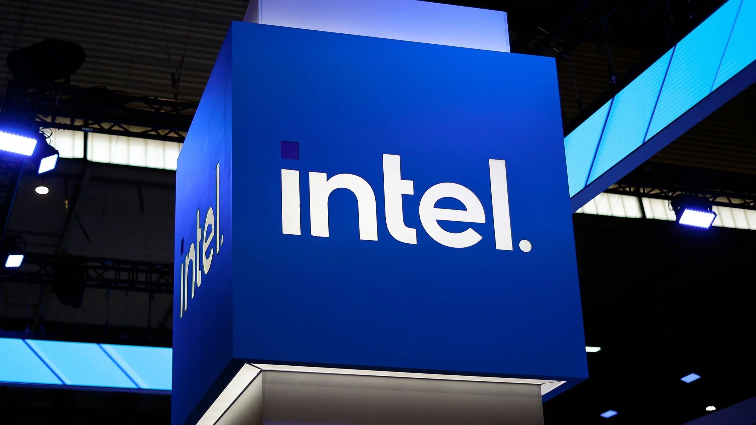 Intel Wildcat Lake laptops start at $449 as PC makers target MacBook Neo