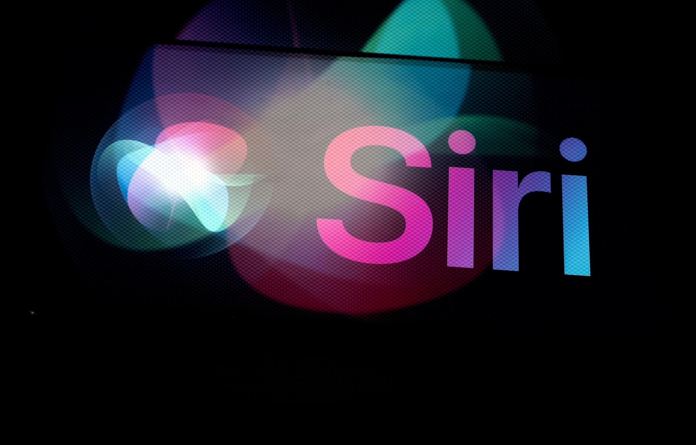 Apple’s Siri upgrade may bring a ChatGPT style app with auto deleting conversations