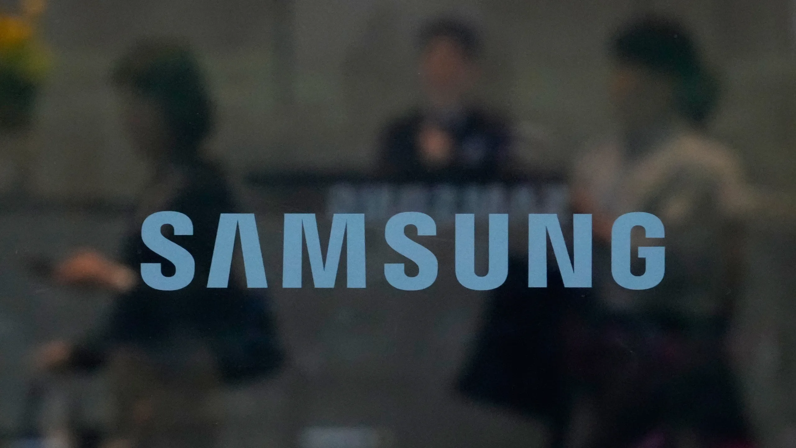 Samsung bonus dispute threatens AI memory work as workers push back over huge payout gap