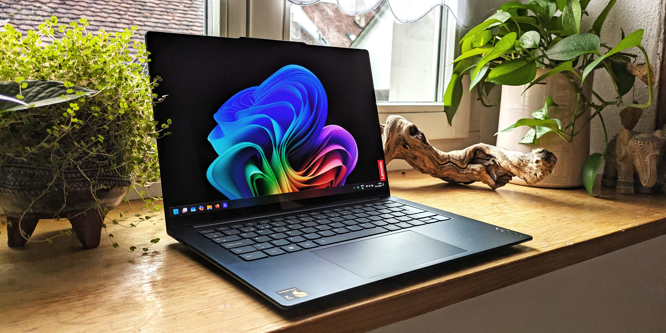 Lenovo Yoga Slim 7x Gen 11 looks like one of the strongest Windows on Arm laptops yet