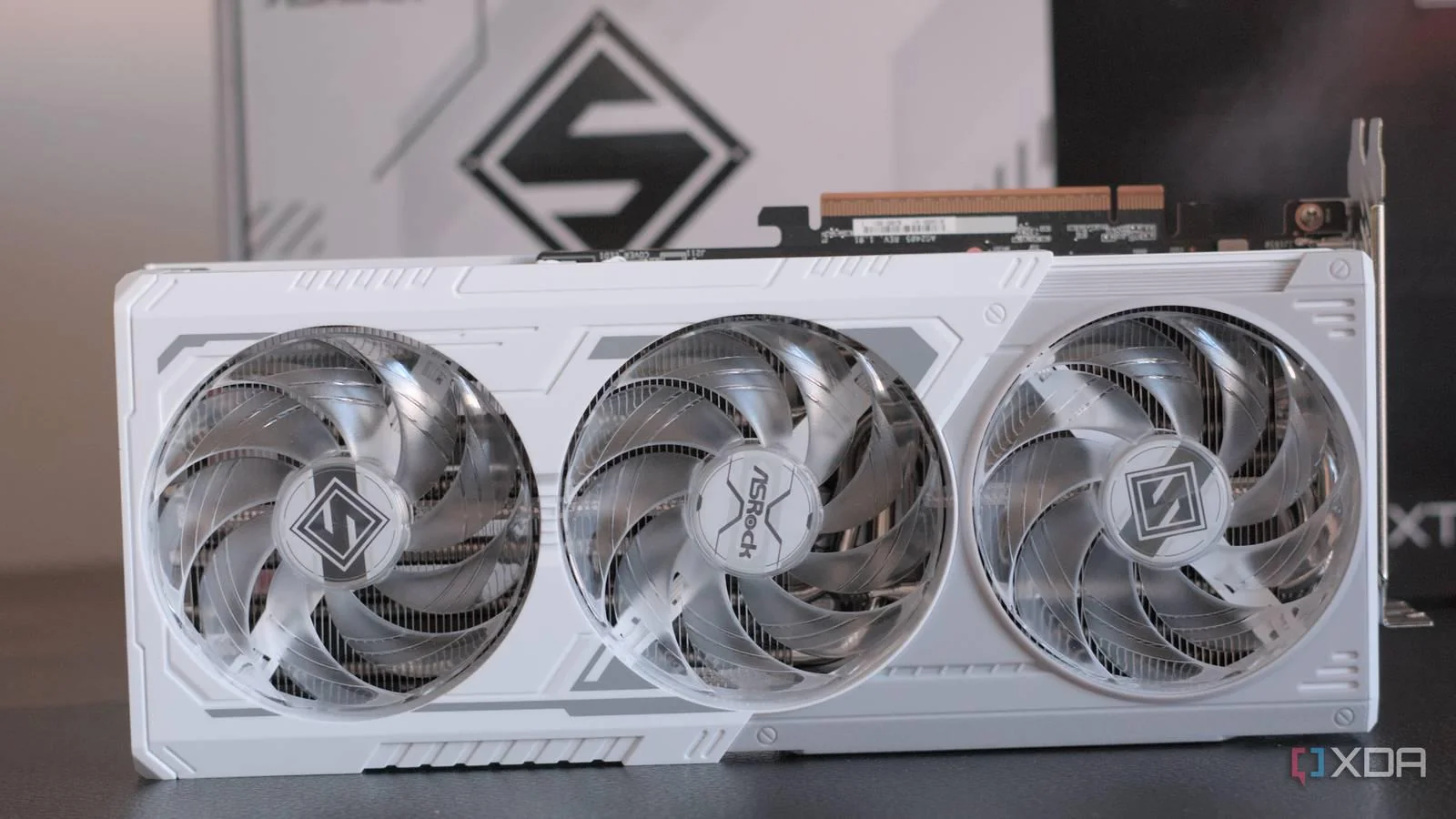 PowerColor Hellhound RX 9070 drops below $600 despite rising GPU prices