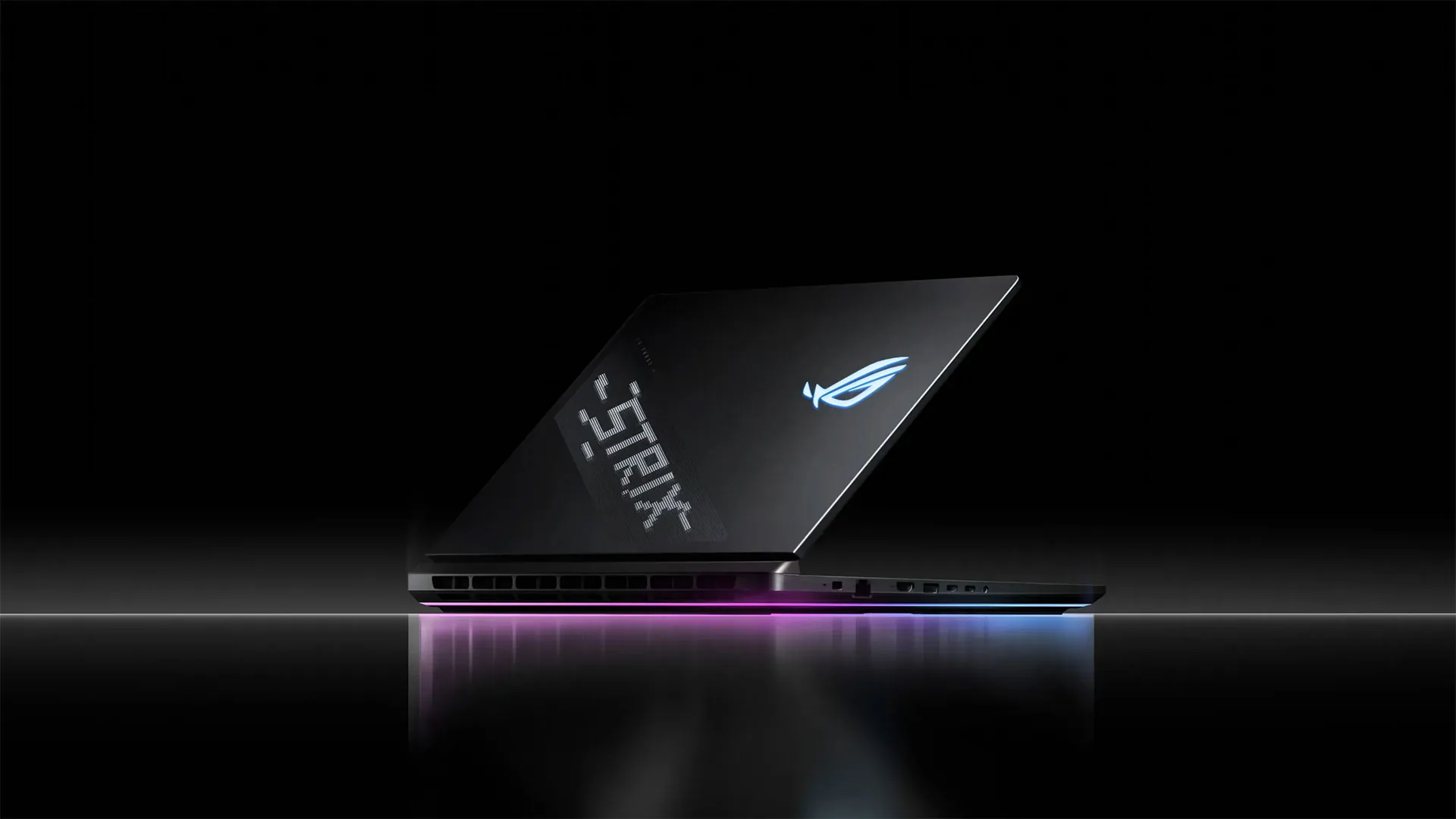 ASUS ROG Strix SCAR 18 arrives with 240Hz Mini LED display and RTX 5090 power