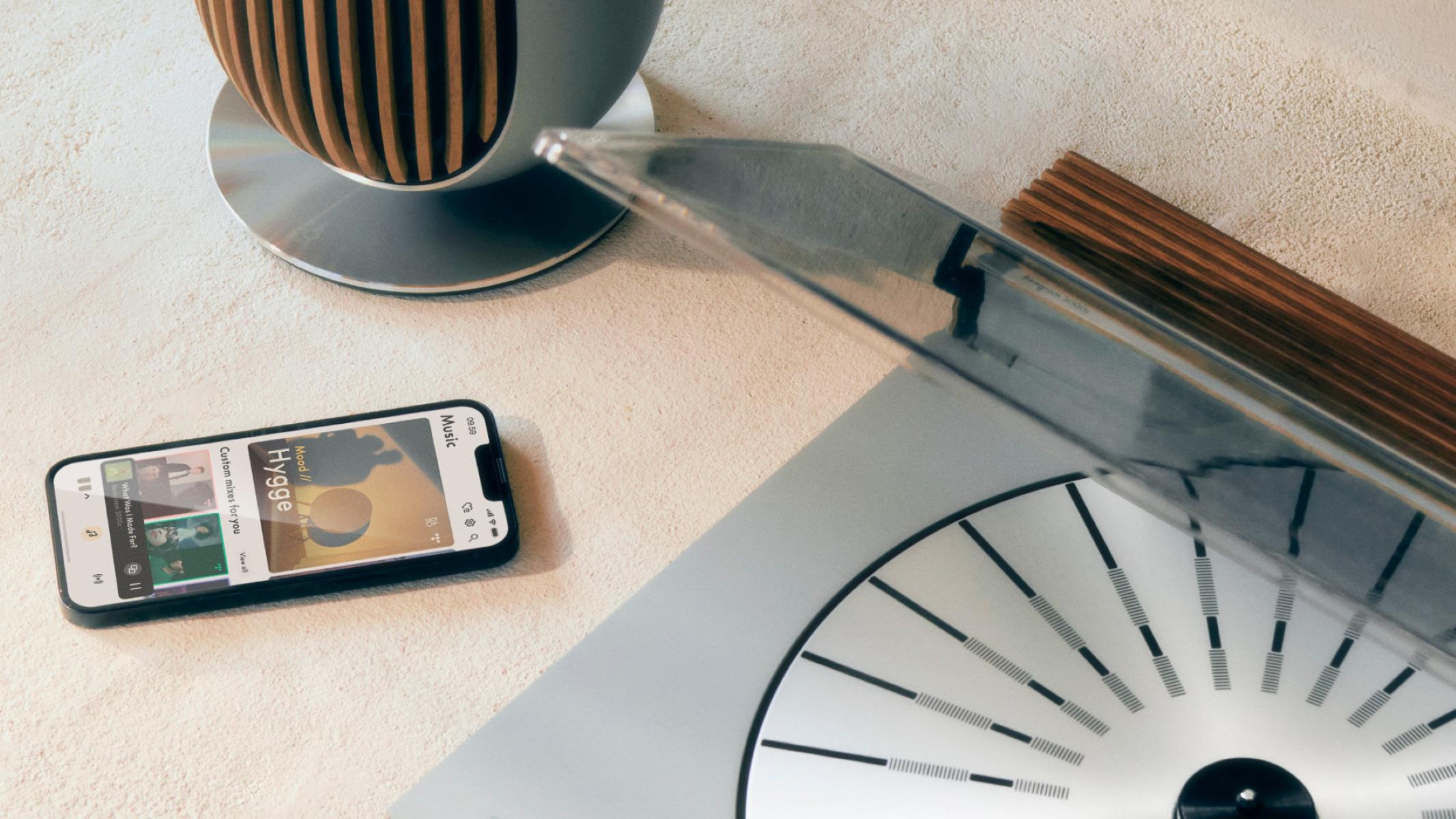 Bang & Olufsen Restores a 1985 Turntable for a $30,000 Luxury Hi Fi System