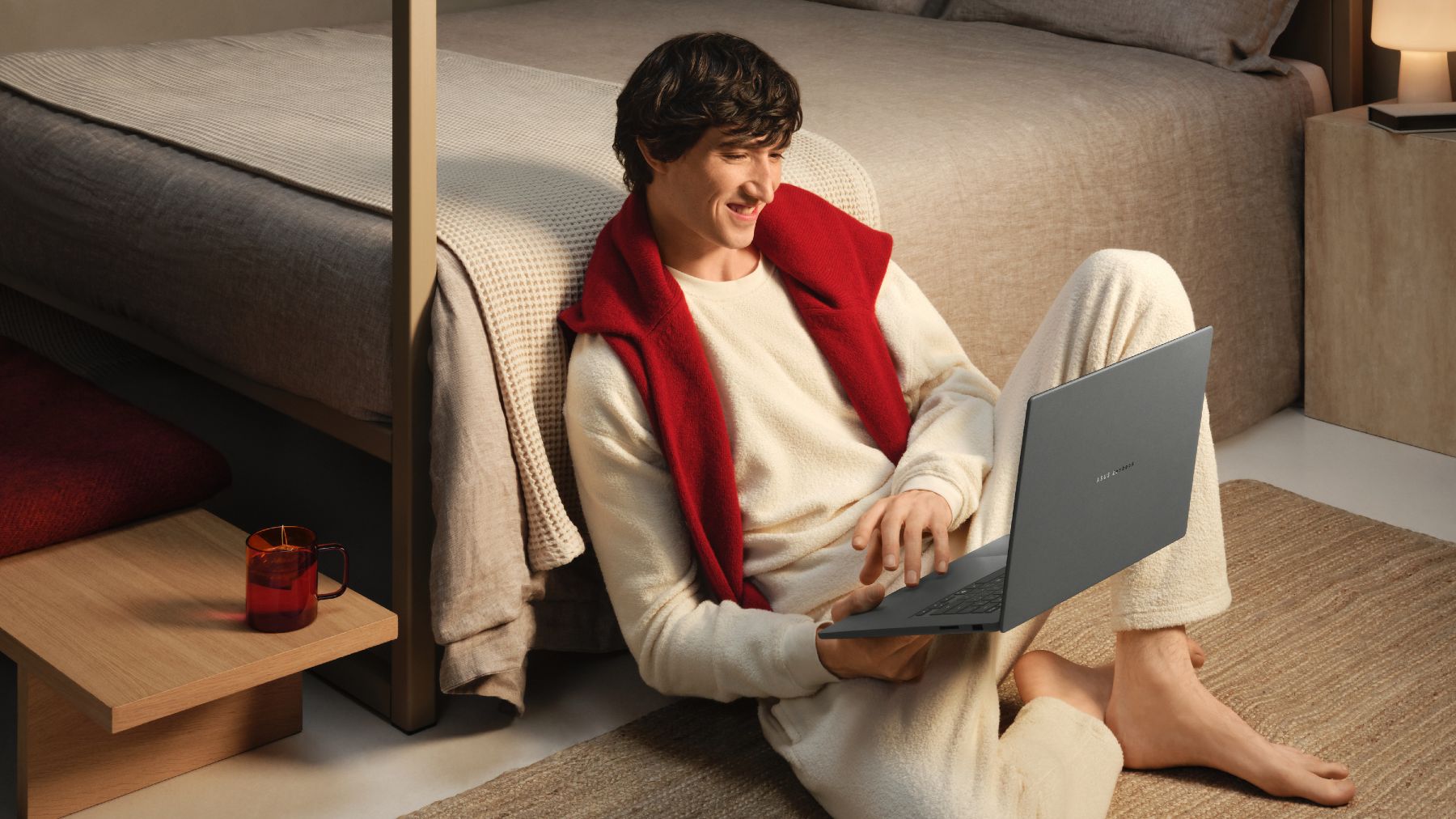 ASUS Zenbook A14 Shows Snapdragon X2 Elite Can Deliver Strong CPU Performance in a Thin Laptop