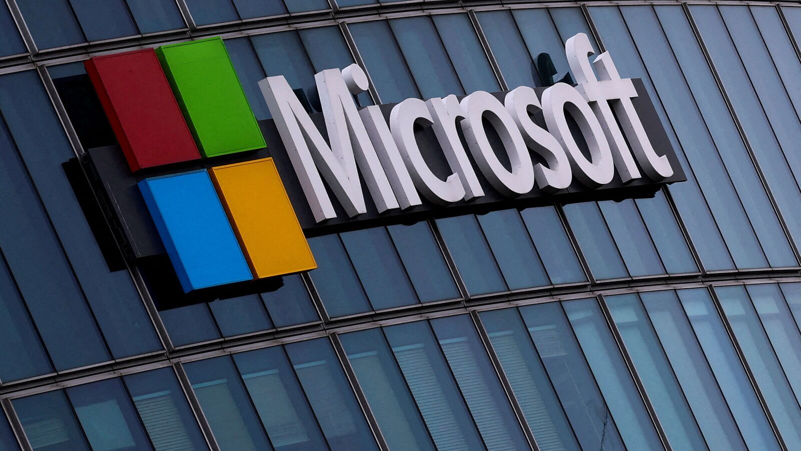 Microsoft Has Reportedly Looked At Restructuring Xbox As Pressure Builds On Its Gaming Business