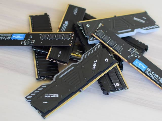 Samsung, SK Hynix, and Micron Face US Lawsuit Over Soaring DRAM Prices