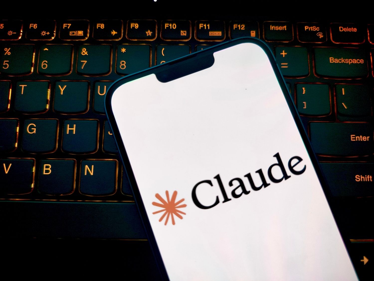 Claude Fable 5 Opens Public Access With Strict Safeguards and a Time Limit