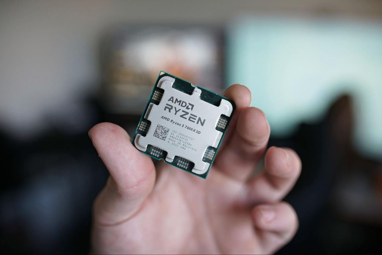 AMD Will Restore TSME Memory Encryption On Ryzen 9000 CPUs After User Backlash