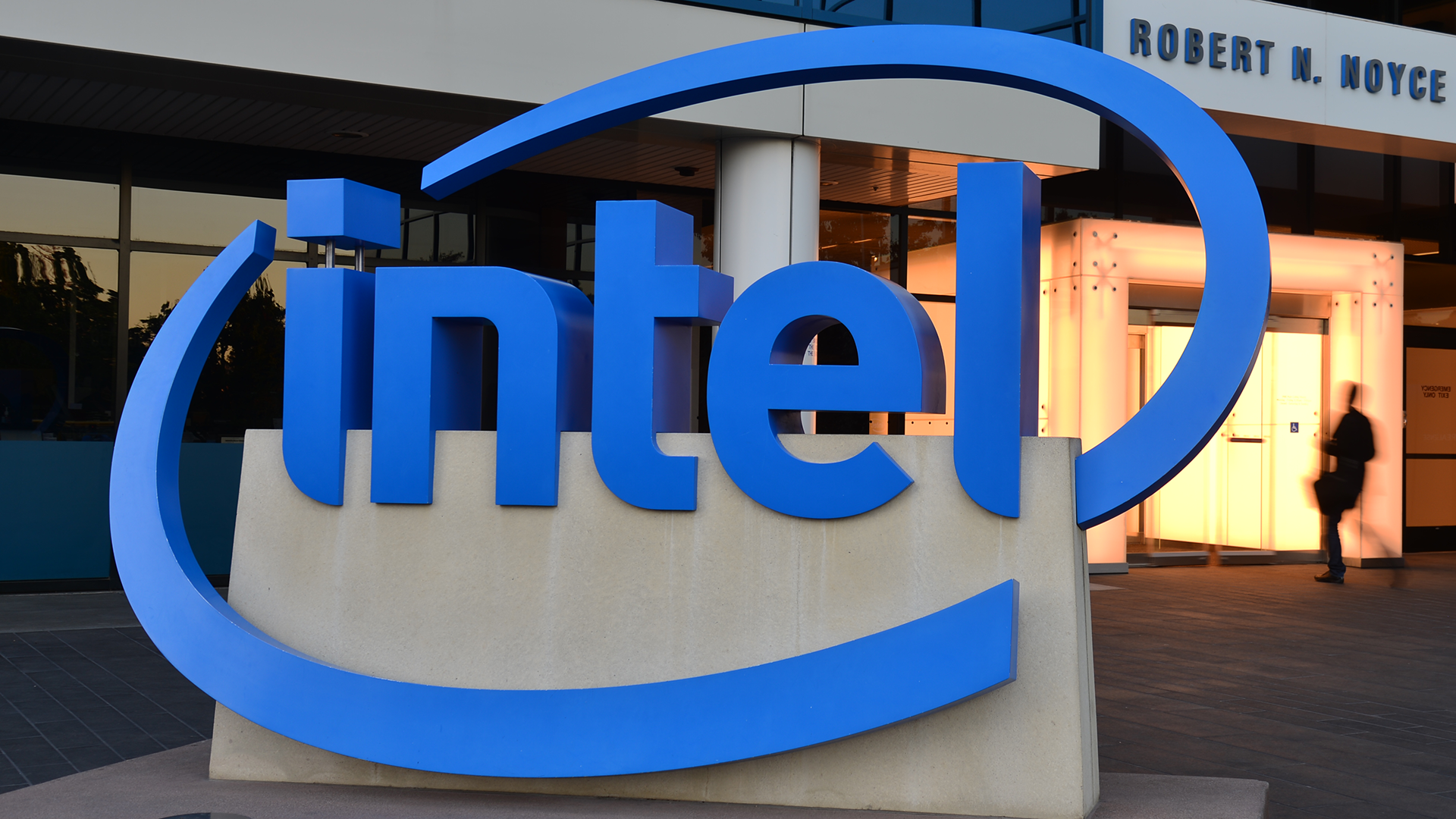 Intel Reportedly Shares Atom Processor Technology With Startup Rosaic