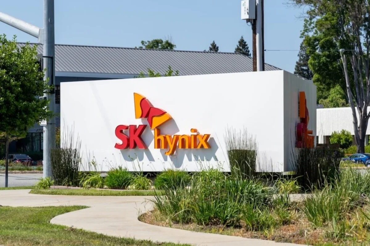 Intel’s Memory Comments Renew Speculation About a Possible SK hynix Ohio Partnership
