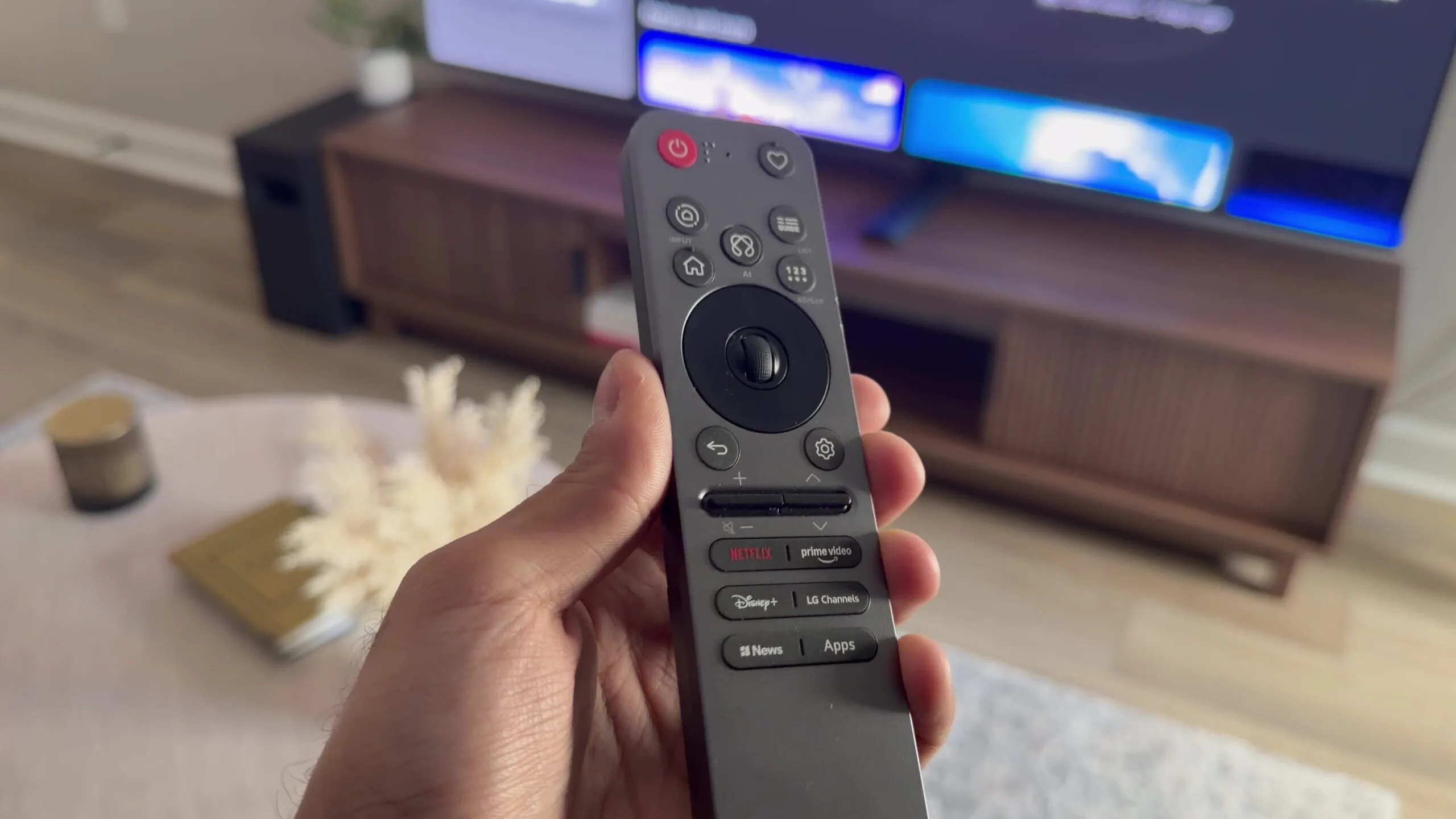 LG Faces Privacy Backlash Over Smart TV Tracking and Monitor App Installations