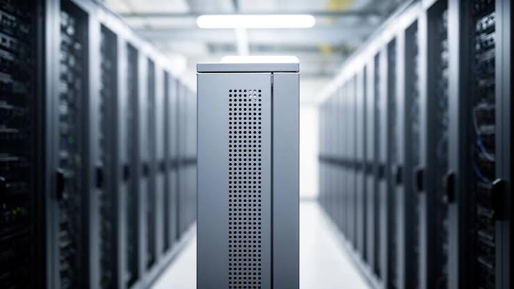 Samsung, Micron and SK hynix Reportedly Drop Custom CXL Controller Plans for Server Memory