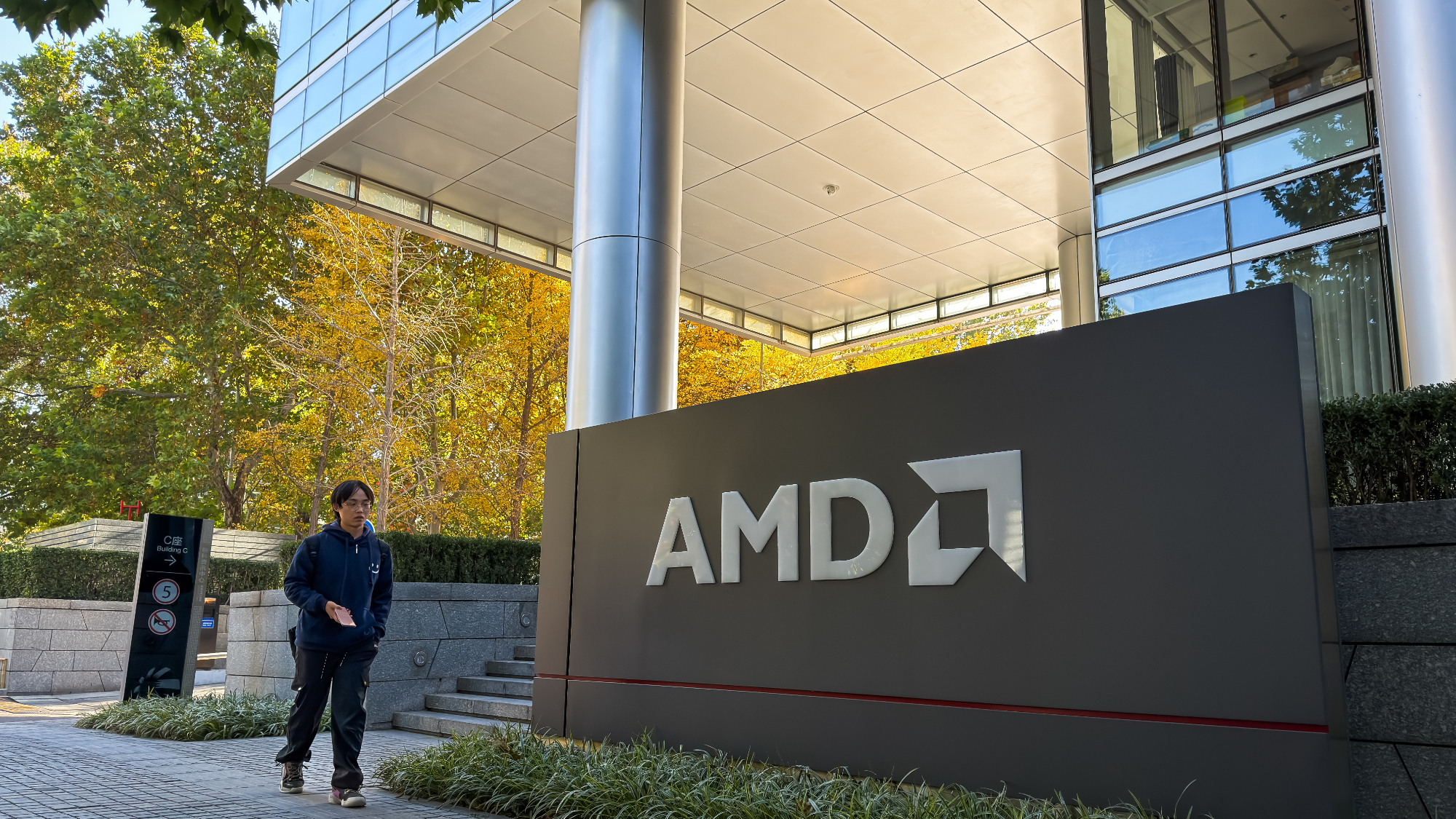 AMD’s $5.4 Billion ATI Acquisition Helped Build Radeon, Console Chips and Its AI Business