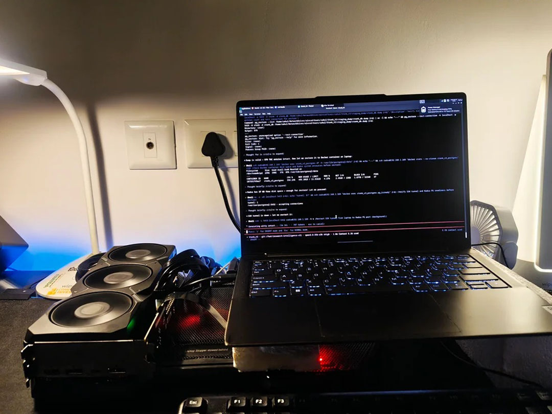Old Lenovo Laptop Runs Qwen3.6 27B at Up to 60 Tokens per Second With an RX 7900 XT Connected Through M.2