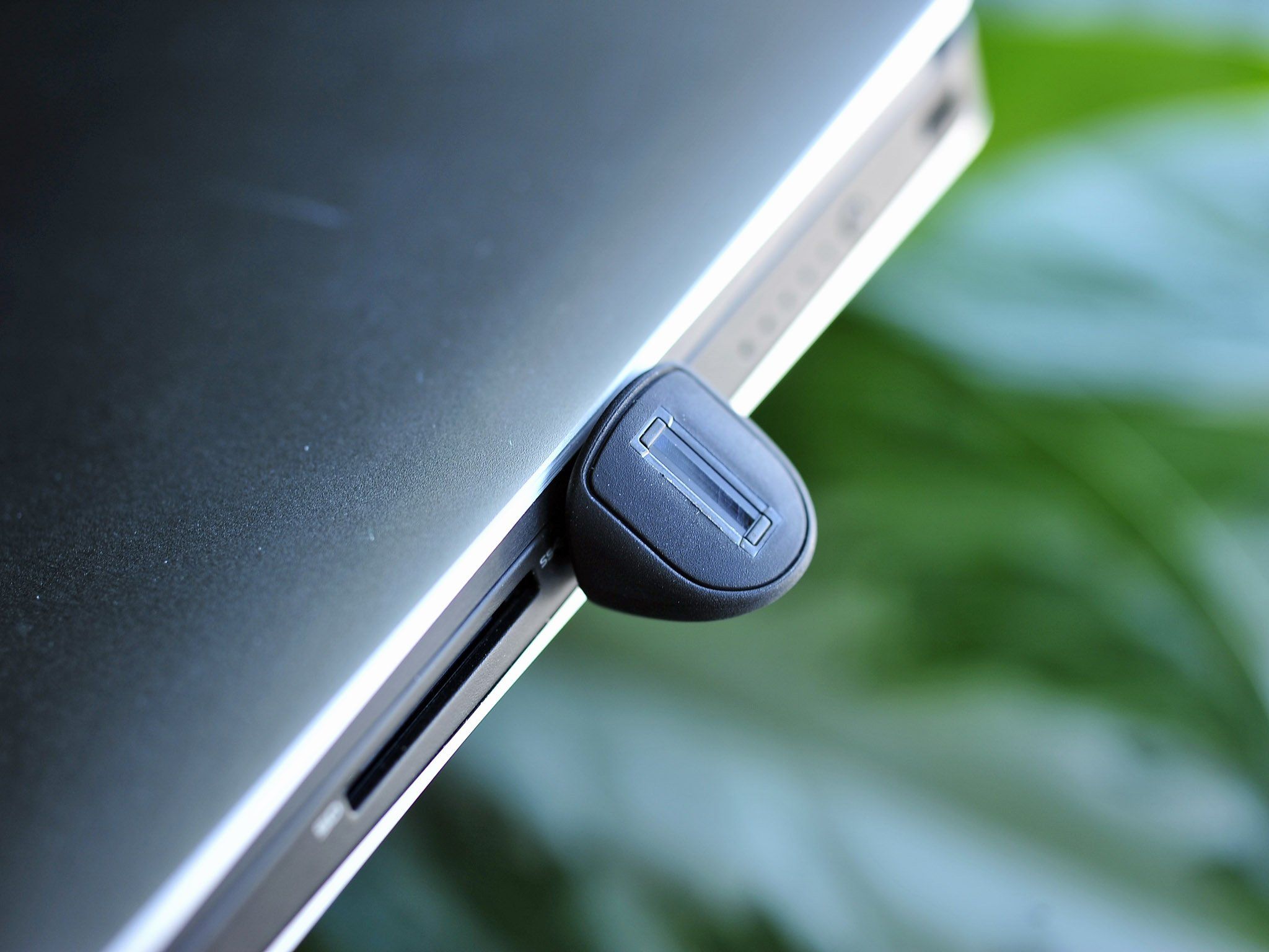 Windows 11 Adds External Fingerprint Reader Support for Desktop PCs