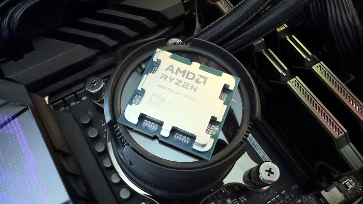 Thirty Years of Desktop CPUs Shows How Intel and AMD Repeatedly Traded the Lead