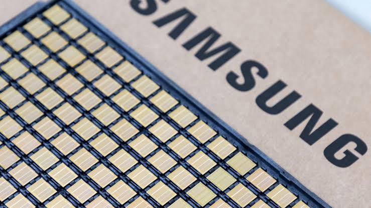 Samsung HBM4 Yield Reportedly Reaches Nearly 80% as AI Memory Competition Intensifies