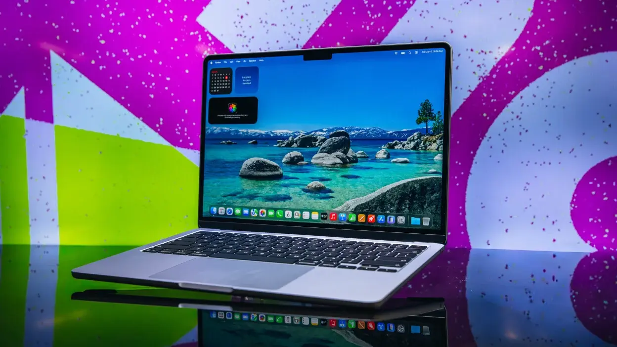 Amazon Discounts M5 MacBook Air by $200 and Select MacBook Pro Models by Up to $600