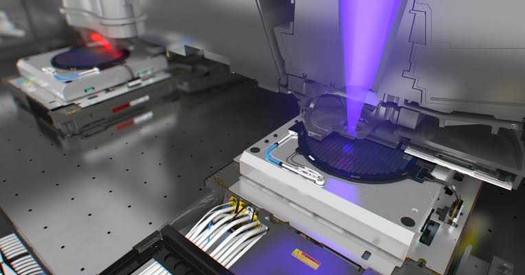 ASML Reportedly Plans 10 Percent Parts Price Increase as Semiconductor Equipment Costs Rise