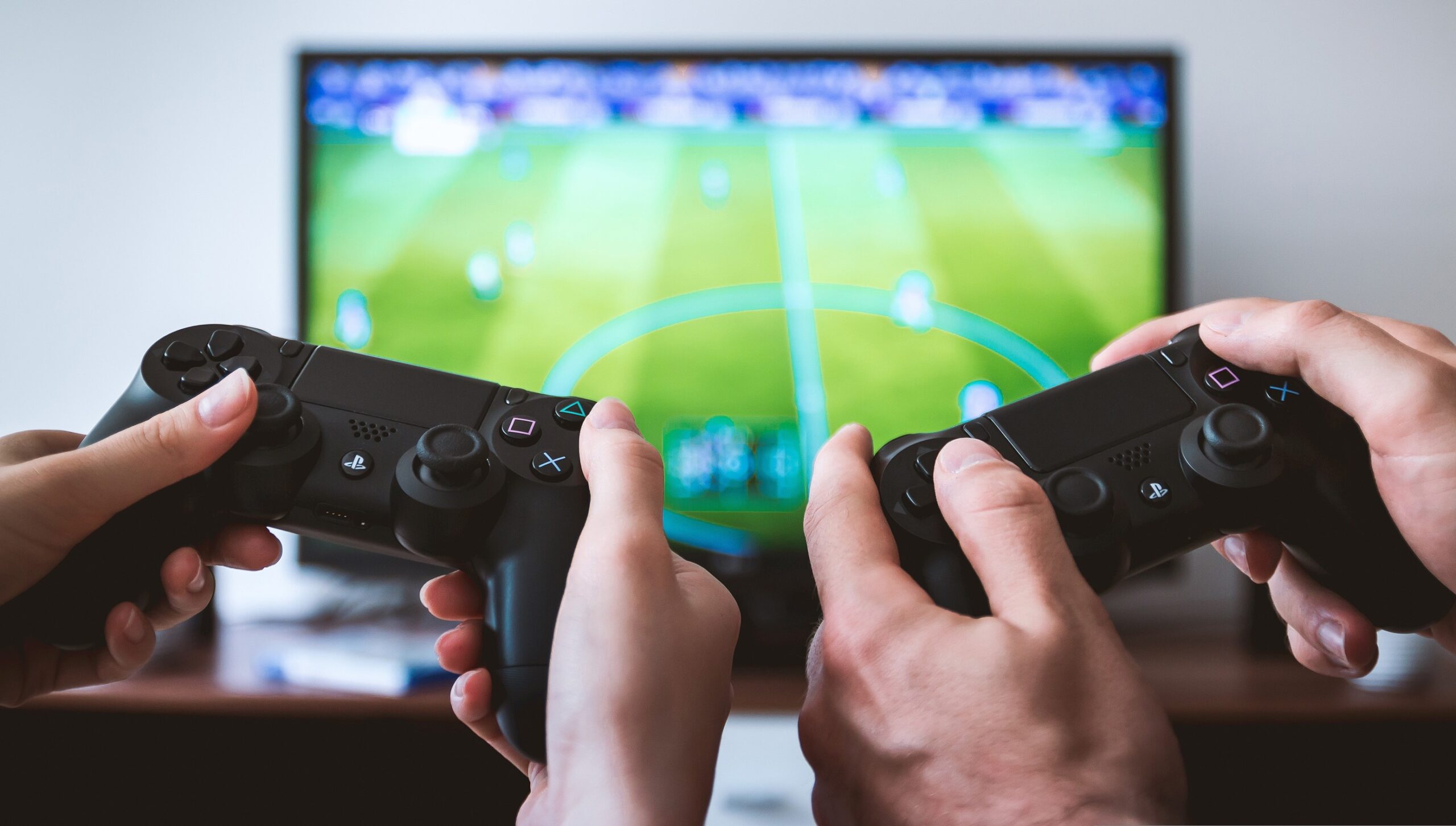 The Case For Shared Gaming That Brings Friends Into the Same Match