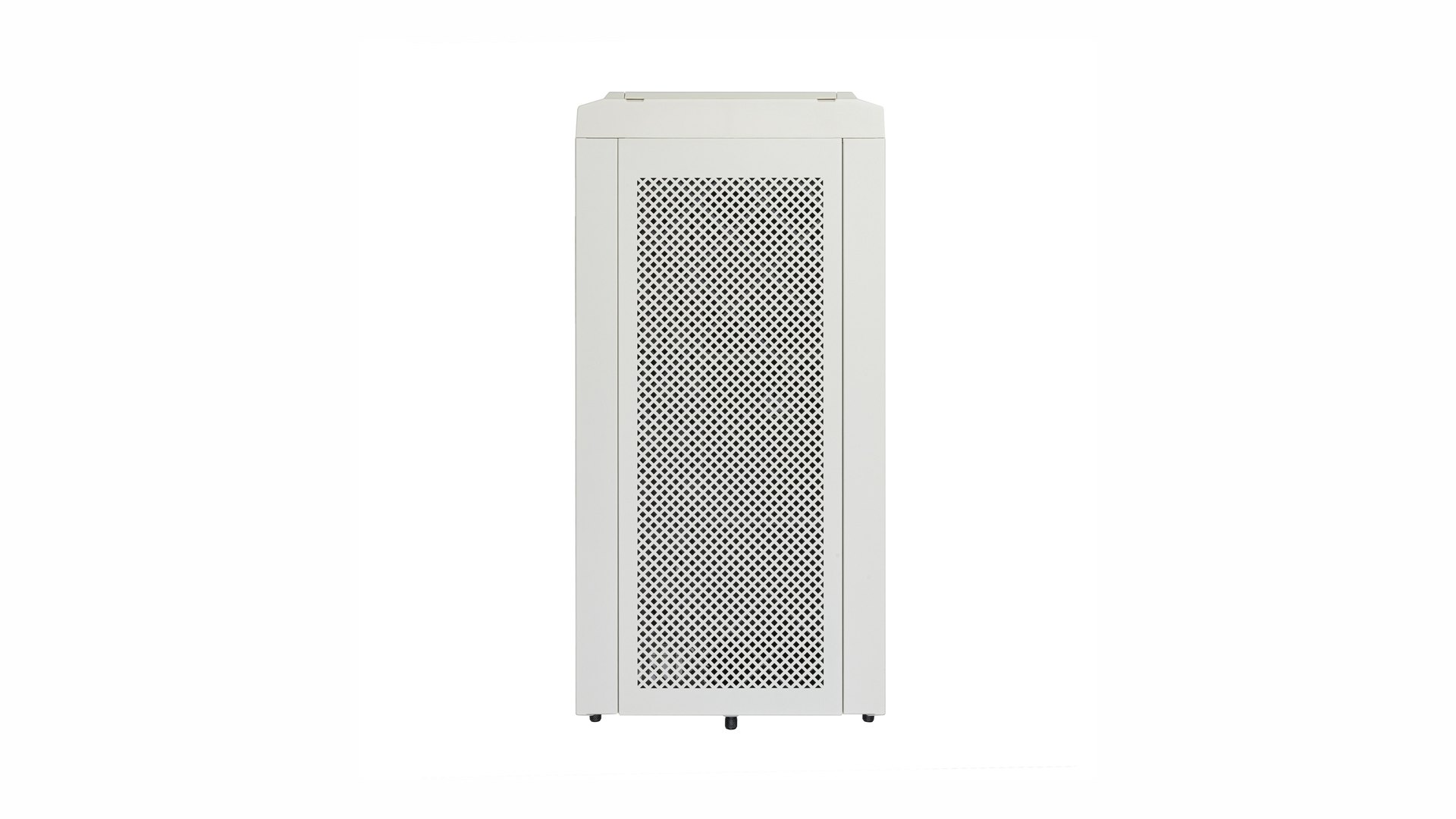 Perforated steel side panel of the SilverStone FLP02 case